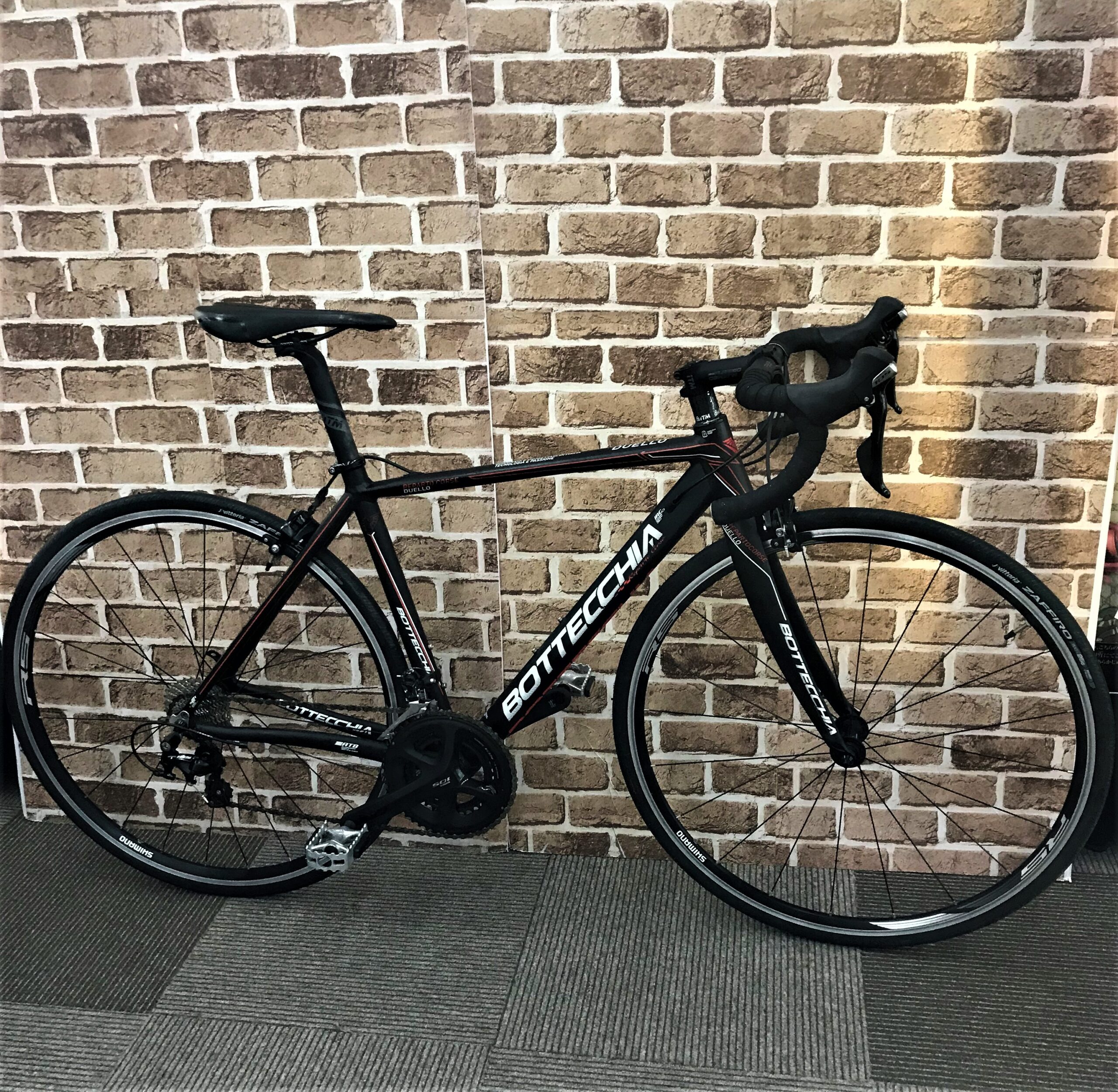 中古 自転車 ロードバイク BOTTECCHIA (ボッテキア) DUELLO 入荷